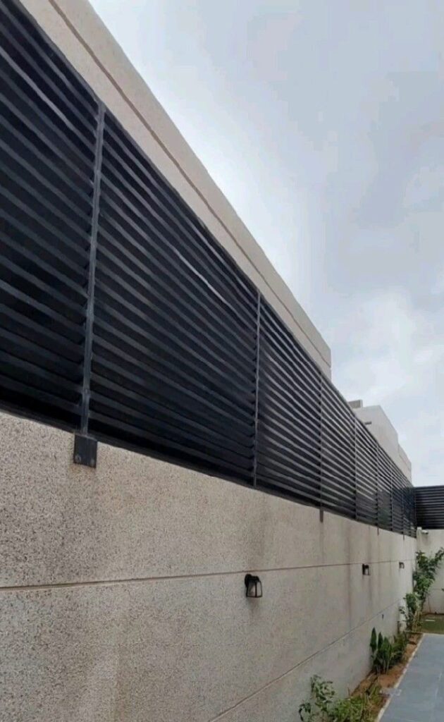 السواتر الحديدية يوجد نوعين من السواتر الحديدية…